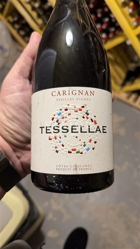 Languedoc ja Roussillon Katalonianrinteet Tessellae 100% Carignan Vieilles Vignes 2017