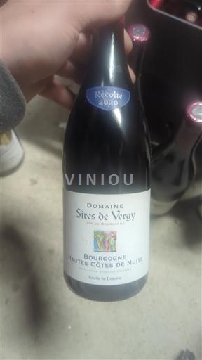 Burgundsko Hautes Côtes de Nuits Domaine Sires de Vergy 2020