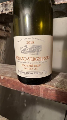 Burgundija Pernand-Vergelesses Premier Cru Domaine Nis Père et Fils Sous Frétille 2018