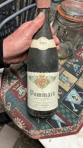 Bourgogne Pommard Daniel Bergeret 1985