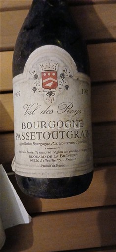 Borgoña Borgoña-passetoutgrain Bouchard de la Brévière Val des Preys 1997