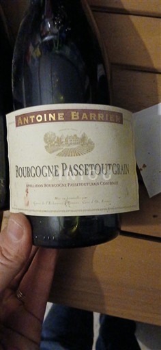 Borgoña Borgoña-passetoutgrain Antoine Barrier 2004