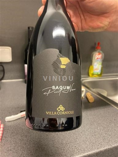 Emilia-Romaña Reggiano Villa Corniole Sagum Pinot Nero Sin añada