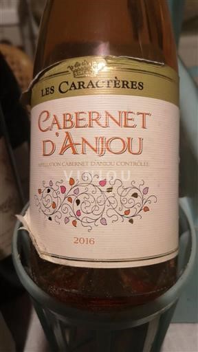 Vale do Loire Cabernet-d'Anjou Les Caractères 2016
