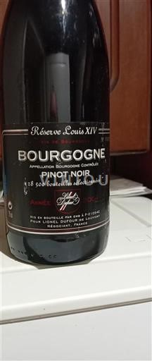 Burgundija Réserve Louis XIV Neleten.