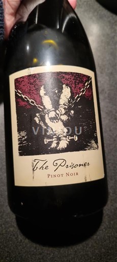 Vùng trồng nho được cấp phép California Không được chỉ định The Prisoner Pinot Noir Không niên vụ