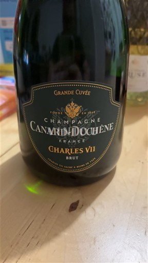 Champagne Canard-Duchêne Charles VII Grande 2023