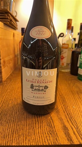 Piemonte Barolo Poderi Luigi Einaudi Cannubi 2010