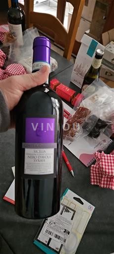 Sicilia Cusumano Không niên vụ