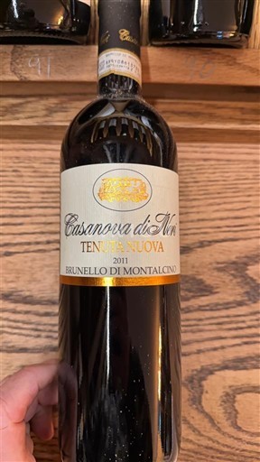 Toscana Brunello di Montalcino. Casanova di Neri Tenuta Nuova 2011
