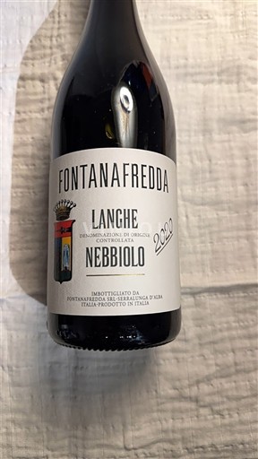 Piemonte Langhe Fontanafredda 2020