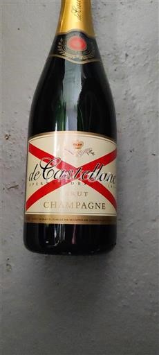 Šampanja Šampanjec De Castellane Brut Neleten.