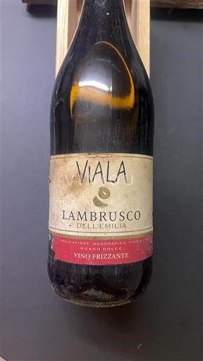 Emilia-Romagna Lambrusco Viala Không niên vụ