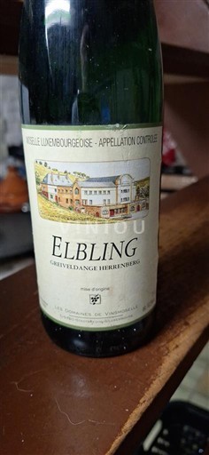 Moselle Luxembourg Domaine Domaines Vinsmoselle Greiveldange Herrenberg 2011