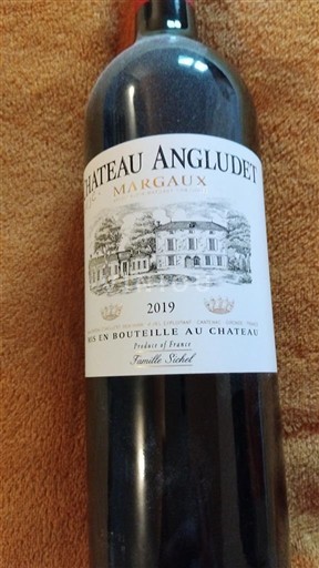 Bordeaux Margaux Château Angludet 2019