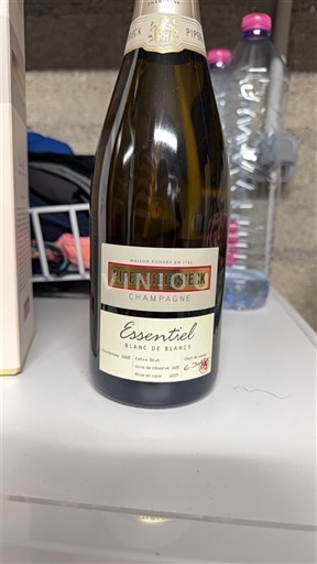 Šampanja Šampanjec Piper-Heidsieck Essentiel Blanc de Blancs Neleten.