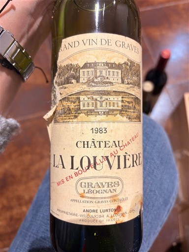 Бордо Ґрав. Château La Louvière 1983