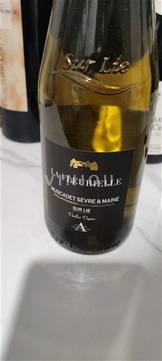 Loiren laakso Muscadet-sèvre-et-maine La Fleurielle Vieilles Vignes Ei vuosikertaa
