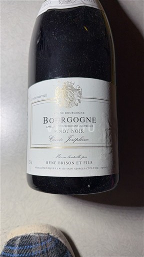 Bourgogne René Brison et Fils Joséphine 2011