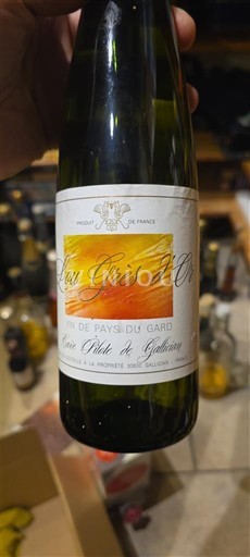 Langvedok Ni doloceno Vieux Cloître de Gallician Lou Grès d'Or Neleten.