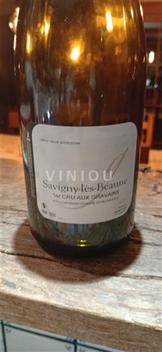 Burgundy Savigny-lès-Beaune Premier Cru 1er Cru Aux Gravains Non-Vintage