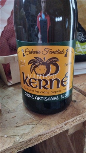 Bretonija Bretanja Cidrerie Familiale Kerné Neleten.