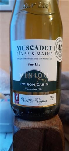 Loiren laakso Muscadet-sèvre-et-maine Poiron Dabin Sur Lie Vieilles Vignes 2023