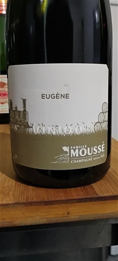 Champagne Famille Moussé Eugène Niet-geïntegreerd