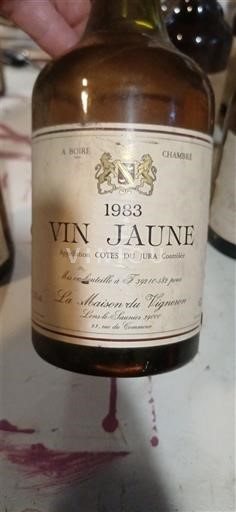 Rượu vang Blanc sec La Maison du Vigneron 1983 Pháp Jura Côtes-du-jura AOC