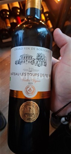 Bordeaux Château Les Tours de Peyrat Vieilles Vignes 2021