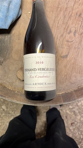 Borgoña Pernand-Vergelesses Domaine Arnoux Père et Fils Les Combottes 2010