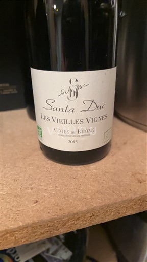 Vinos Rouge sec Les Vieilles Vignes Santa Duc 2015 Francia Valle del Ródano Côtes del Ródano AOC