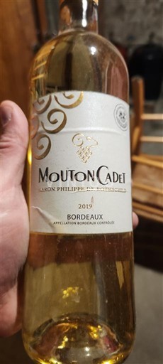 Bordeaux Mouton Cadet 2019