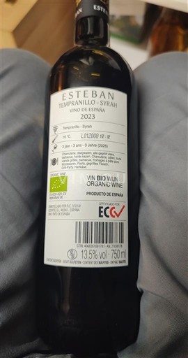 Kastiljija-La Mancha Ni doloceno Esteban Tempranillo-Syrah 2023