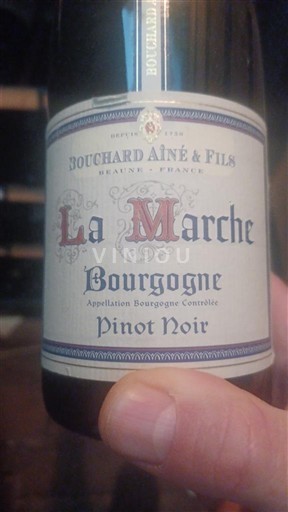 Bourgogne Bouchard Aîné & Fils La Marche 2013