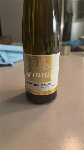 Saale-Unstrut Weingut St. Martin Herrengut Hund von Saaleck 2016