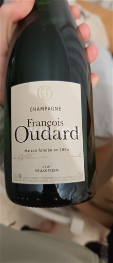 Champanhe François Oudard Brut Tradition Não Sazonado