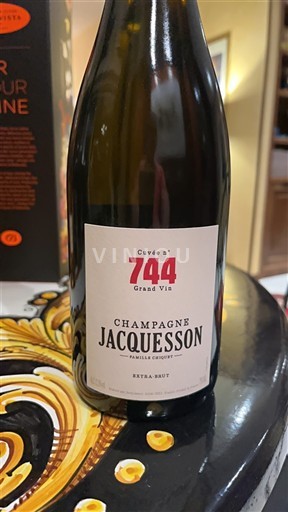 Champaña Champán Jacquesson 744 2016