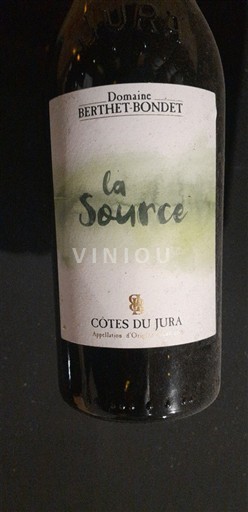 Rượu vang Rouge sec La Source Domaine Berthet-Bondet 2023 Pháp Jura Côtes-du-jura AOC
