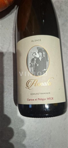 Alsace Clarisse et Philippe Weck Arnala Không niên vụ