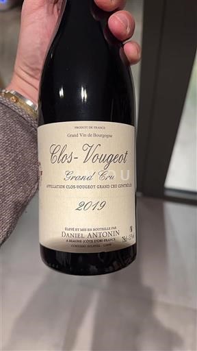 Burgundy Clos-de-Vougeot Grand Cru Daniel Antonin 2019