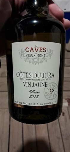 Jura Côtes du Jura Les Caves Vieux Mont 2018
