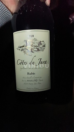 Víno Rouge sec Rubis Jean-Luc Mouillard 2018 Francie Jura Côtes-du-Jura AOC