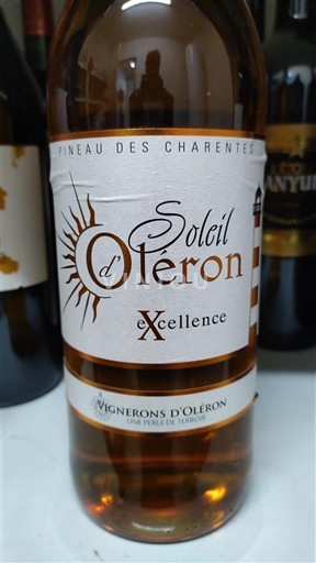 Poitou-Charentes Pineau-des-Charentes Vignerons d'Oléron Soleil d'Oléron Excellence Không niên vụ