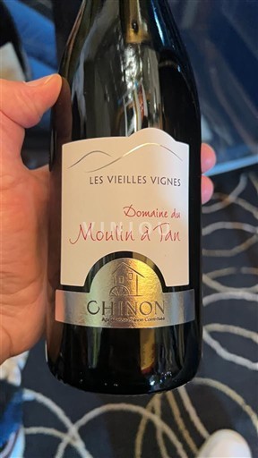 Údolí Loiry Chinon Domaine Moulin à Tan Les Vieilles Vignes 2022