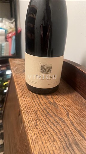 Vùng trồng nho được cấp phép California Bờ biển Sonoma Failla Pinot Noir Không niên vụ