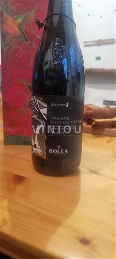 Kampanja Aglianico del Taburno Bolla Le Poiane Neleten.