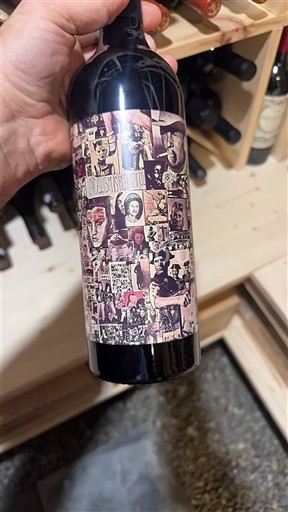 Vùng trồng nho được cấp phép California Không được chỉ định Orin Swift Abstract 2020