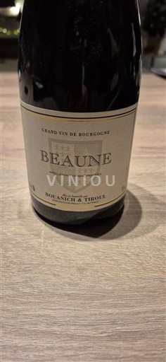 Burgundija Beaune Roulanch & Thoul Neleten.