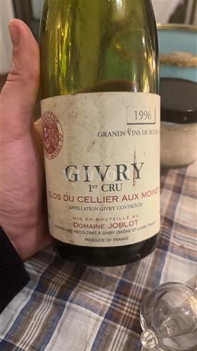 Burgundy Unspecified Premier Cru Domaine Joblot Clos du Cellier aux Moines 1996